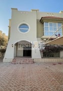 Homey Spacious Standalone Villa for your Family - Villa in Mamoura 18