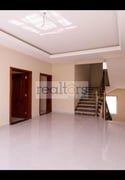 Brand New Luxury 8 BR Villa In Abu Hamour For Sale - Villa in Wholesale Market Street