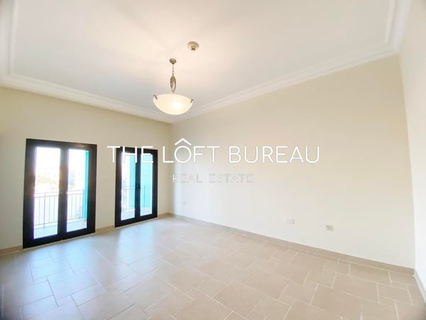 No Agency Fees I Unique 2 Bedroom Townhouse - Townhouse in Qanat Quartier