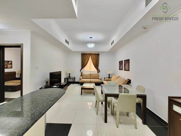 Fully Furnished 1BHK | Pool & Gym | Walk to Park & Metro Station - Apartment in Musheireb