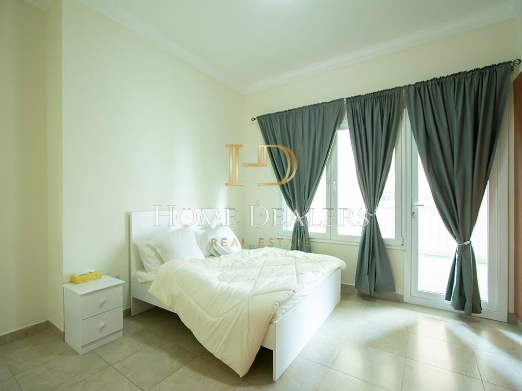 Fully Furnished 2BR | Balcony | Porto Arabia - Apartment in West Porto Drive