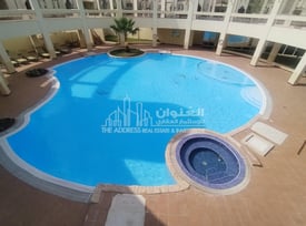 SF 4BR+Maid's Room in a Serene Gated Community - Villa in Al Waab