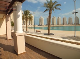 Beach Front S/F 2BR+Maid Chalet In Pearl - Apartment in Viva Bahriyah