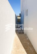 6BHK Stand-alone Villa for Sale in Umm Qarn - Villa in Umm Qarn