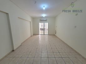 3BHK Unfurnished with Big Hall & Balcony for Bachelors in Najma - Apartment in Najma