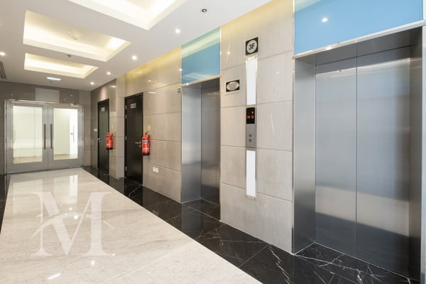 Office | Semi-fitted | Strategic Location - Office in Muraikh Tower