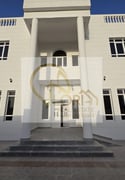 8bhk StandAlone villa for rent in wukair - Villa in Al Wukair