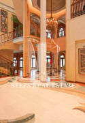 Luxurious Commercial Villa with Spacious Garden - Commercial Villa in C-Ring Road