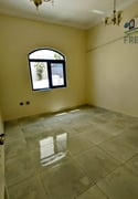 Luxury 5 Bedroom Villa with 3 Baths Close Kitchen with all  Facilities. - Villa in Al Hilal