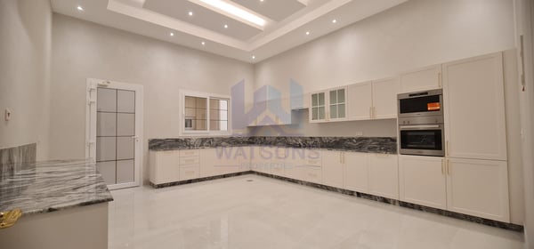 LUXURIOUS / UF - 8BR SA VILLA IN AL THUMAMA - Villa in Al Thumama