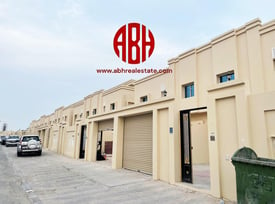 CONVENIENT LOCATION FOR 6 BR + 2 MAIDS ROOM VILLA - Villa in Al Shafi Compound