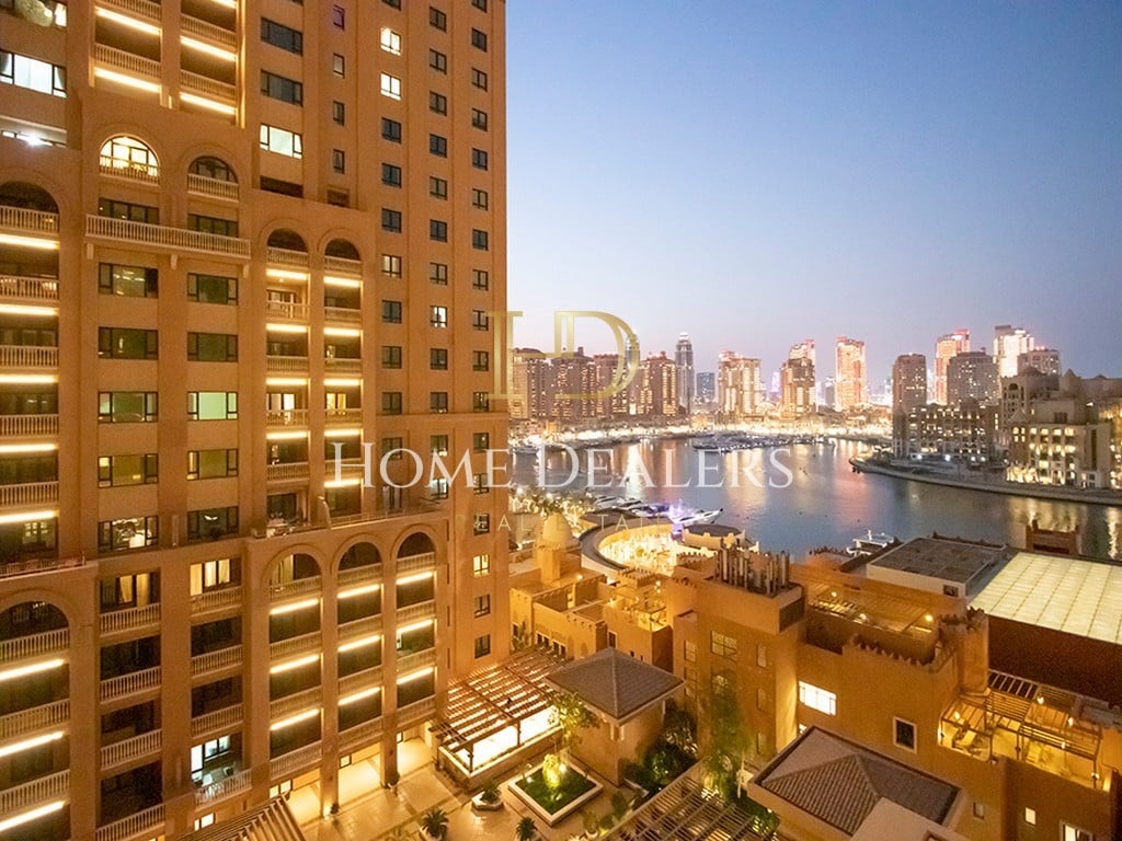 Amazing 1BR + Office | Balcony | Porto Arabia - Apartment in West Porto Drive