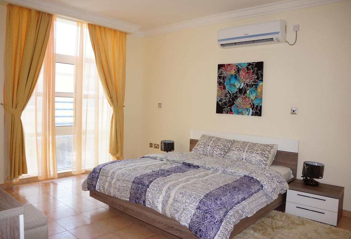 NO COMMISSION - 4 BEDS VILLA - ALFARDEAN GARDENS 3 - Compound Villa in Bu Hamour Street