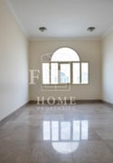 Stunning 5 Bedroom Villa withing a Family Compound - Villa in Al Hilal West