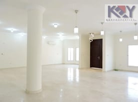 6BHK Villa Unfurnished Available for Rent in Al Waab - Villa in Al Waab