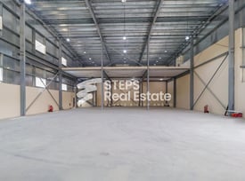 2000 SQM Warehouse with Rooms and Offices - Warehouse in East Industrial Street