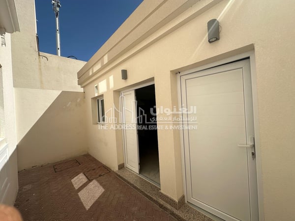 EXQUISITE STANDALONE VILLA WITH EXTERNAL OUTHOUSE - Villa in Al Hilal West