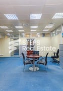 Elegant Office w/ Inspiring Views - West Bay - Office in Al Shatt Street