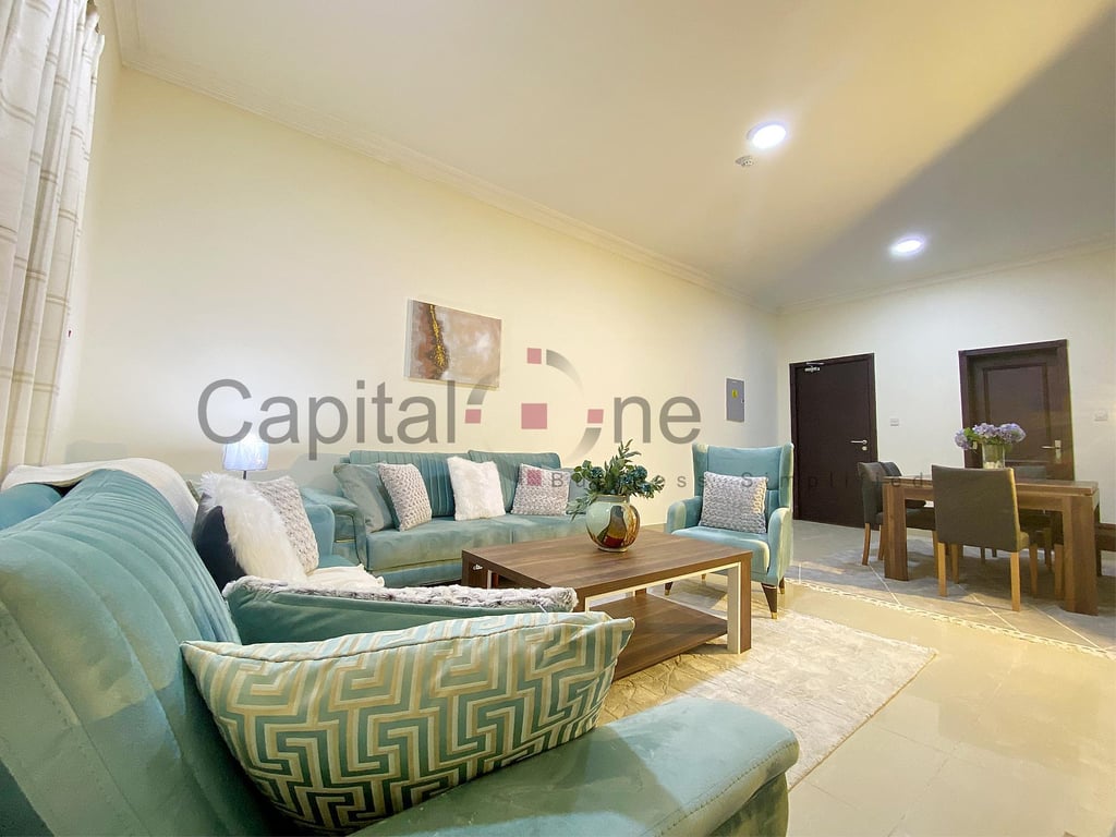 Fully Furnished 3 Bedroom Apartment Apartment in Old