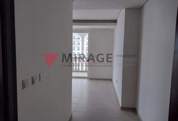 Stunning 1 Bedroom Apartment in Viva Bahriyah - Apartment in Viva Bahriya