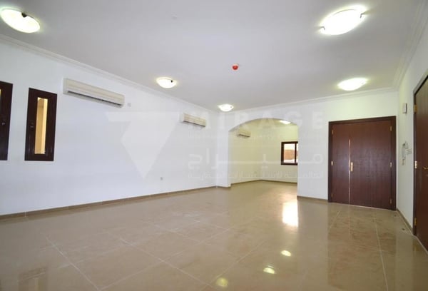 Cozy Compound 3BR Plus Maid Nuaija - Compound Villa in Al Nuaija