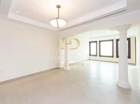 Marina View 2BR Townhouse in Porto Arabia - Townhouse in West Porto Drive