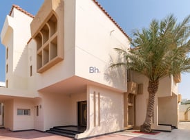 Spacious 8 Bedroom Villa in Al Dafna For Sale - Villa in Al Dafna