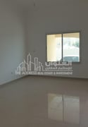 Quaint 5 B/R Retreat: Affordable Villa Compound - Villa in Souk Al gharaffa