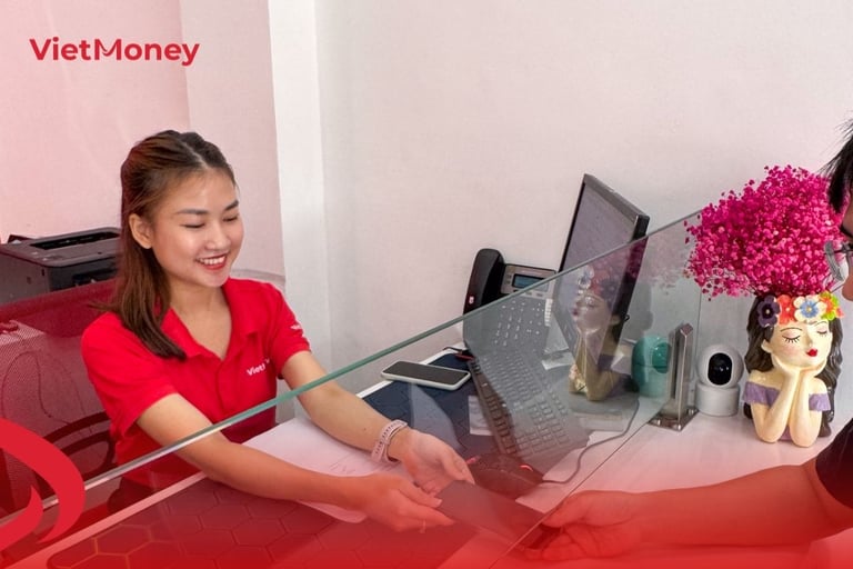 Khi đi cầm đồ cần phải đọc kỹ các điều khoản, hợp đồng