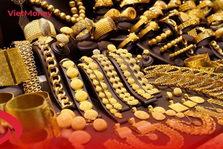 Đừng bán vội! Cầm vàng là lựa chọn thông minh hơn