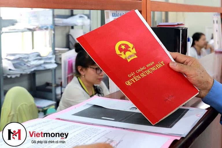 Cầm cố giấy chứng nhận quyền sử dụng đất