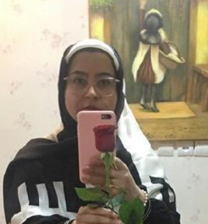 Portrait of LEILA SHARIFI