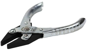 picture of Maun Smooth Jaws Flat Nose Parallel Plier 125 mm - [MU-4870-125]