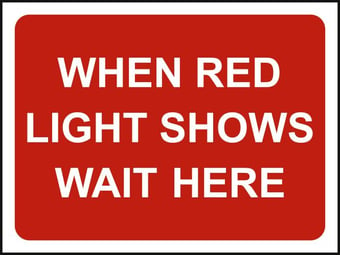picture of Spectrum 1050 x 750mm Temporary Sign & Frame – When Red Light Shows Wait Here – [SCXO-CI-13154]
