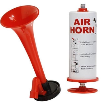 picture of Streetwize - Hand Held Pump Action Hand Horn - [STW-SWHH]