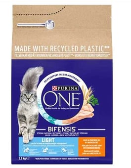 picture of Purina One Light Chicken Dry Cat Food 2.8kg - [BSP-813557]