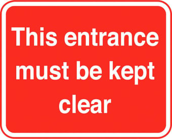 picture of Parking & Site Management - This Entrance Must Be Kept Clear Sign - Class 1 Ref  BSEN 12899-1 2001 - 600 x 450Hmm - Reflective - 3mm Aluminium - [AS-TR122-ALU]
