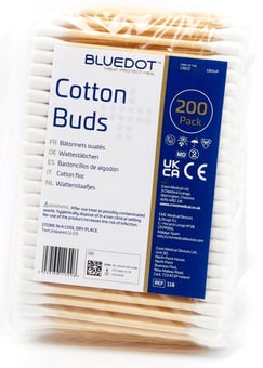 Picture of Disposable Cotton Buds in Clearly Plastic Bag - Pack of 200 - [CM-118]