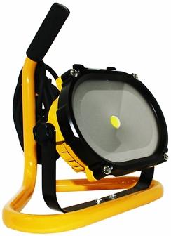 Picture of Elite 50W LED Mini Pod 110V Site Light - 50 Watt Head - Produces 4000 Lumens - [HC-LED50WMP]