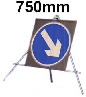 picture of Roll-up Traffic Signs - Right Diagonal Arrow LARGE - Class 1 Ref BSEN 1899-1 2001 - 750mm Tri. - Reflective - Reinforced PVC - [QZ-610R.750.SF]