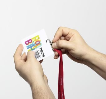 Picture of Durable - Visitor Badge - White - 97 x 86 mm - Pack of 100 - [DL-825802]