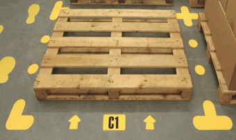 Picture of Spectrum Warehouse Floor Signalling ‘L’ Shape - Pack of 10 - 200 x 200mm - SCXO-CI-14690 - (DISC-X)