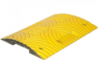 picture of TOPSTOP-ECO 10RE Speed Reduction Ramp - Centre Section with Reflectors - 500mmW x 50mmH - Fixings Included - Yellow - [MV-281.18.692]