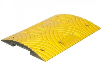 Picture of TOPSTOP-ECO 10RE Speed Reduction Ramp - Centre Section with Reflectors - 500mmW x 50mmH - Fixings Included - Yellow - [MV-281.18.692]