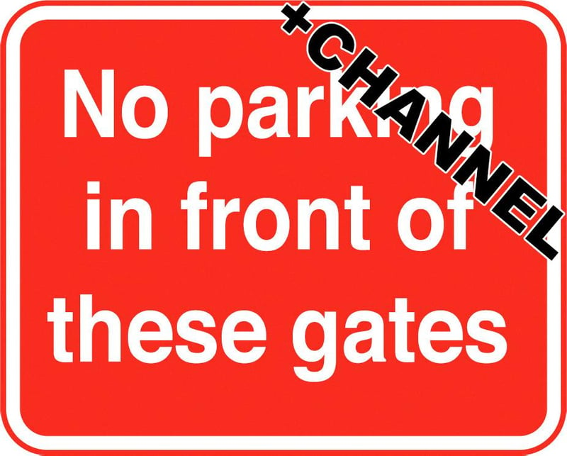 picture of Parking & Site Management - No Parking In Front Of These Gates Sign With Fixing Channel - FIXING CLIPS REQUIRED - Class 1 Ref BSEN 12899-1 2001 - 600 x 450Hmm - Reflective - 3mm Aluminium - [AS-TR116C-ALU]