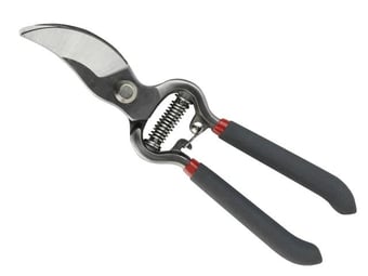 Picture of Traditional Bypass Secateurs - 18mm - [TB-K/S70100476]
