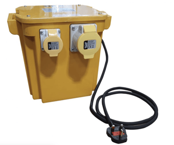 Picture of 5 Kva Light Weight Power Tool Rated Transformer Convert 230V Volt to 110V - [HC-T5KVALW]