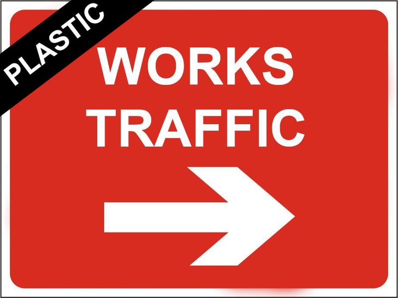 picture of Temporary Traffic Signs - Works Traffic Right Arrow - 600 x 450Hmm - Non Reflective - Rigid Plastic - [IH-ZT41-RP]