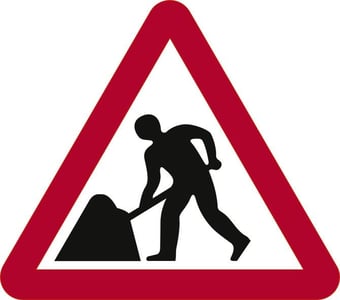 Picture of Spectrum 600mm Tri. Temporary Sign - Men At Work - [SCXO-CI-13137-1]