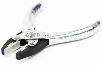 picture of Maun Soft Plastic Jaws Flat Nose Parallel Plier 140 mm - [MU-4873-140]